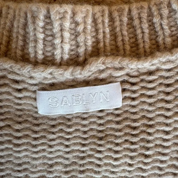 Sablyn 100% Cashmere Women's V-Neck Sweater sz M